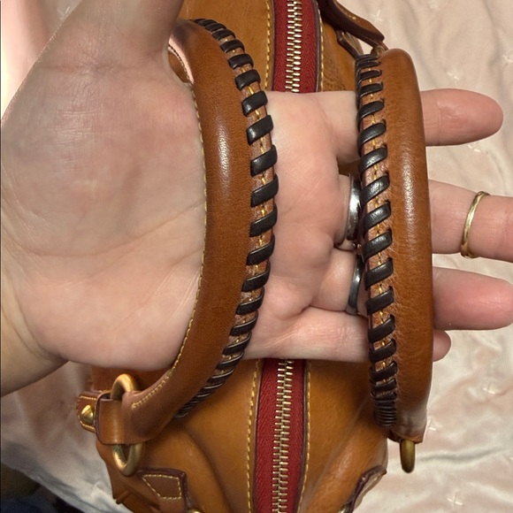 Dooney and Burke Large Satchel Handbag 👜 w/ Crossbody Strap EUC - Picture 9 of 17